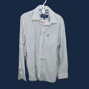 American Eagle stripe button up
